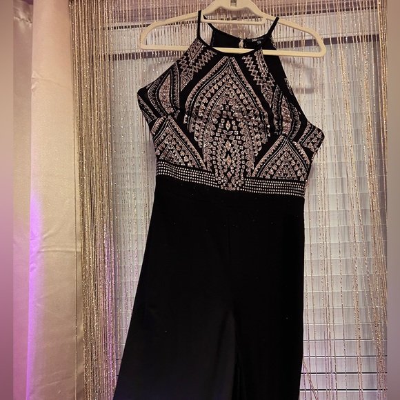 Jump Apparel jumpsuit size 7/8. Aztec design in gold on a black background - Picture 2 of 5